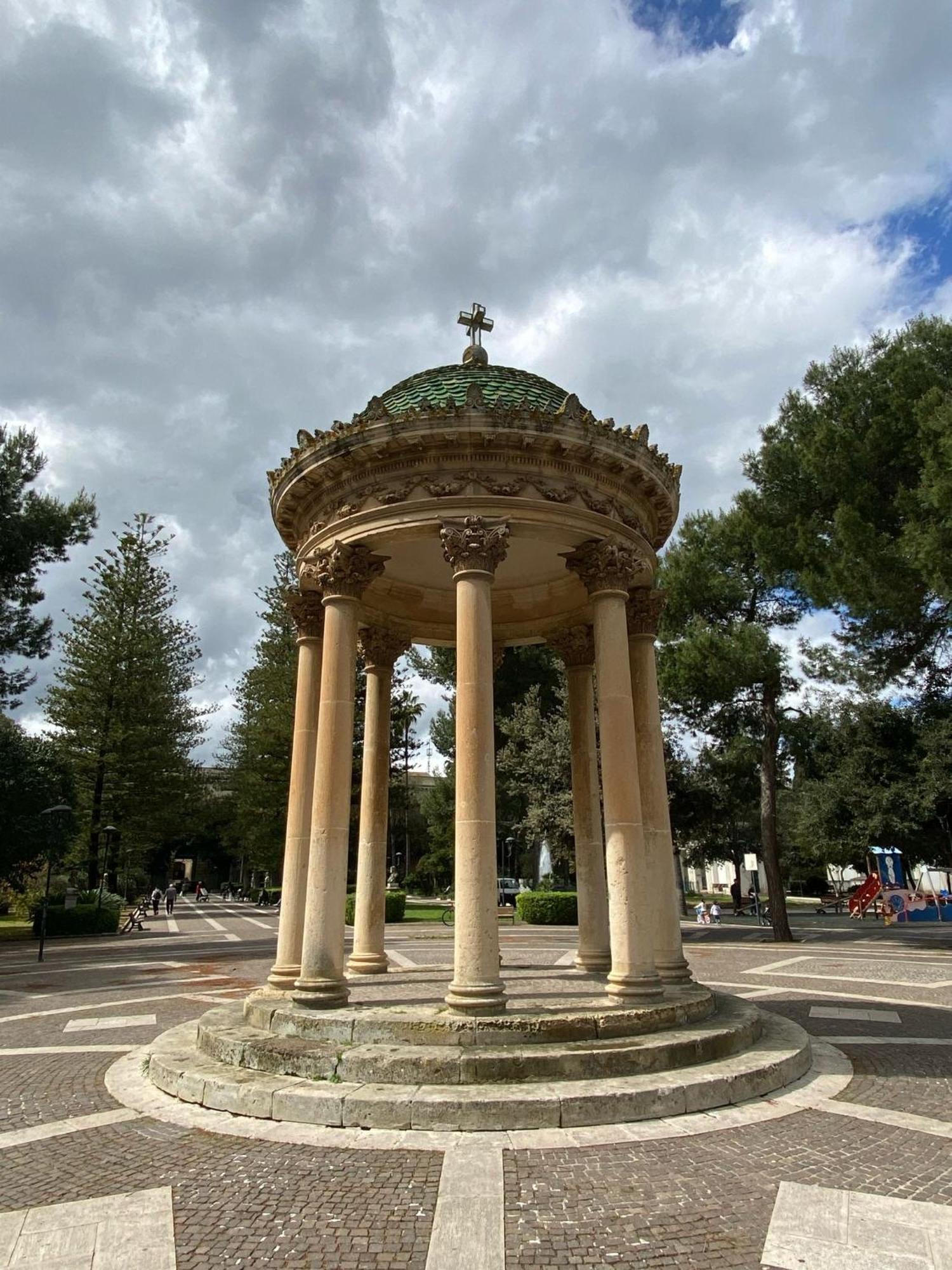 Lecce Mon Amour B&B ภายนอก รูปภาพ